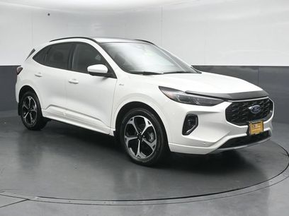 Certified 2023 Ford Escape ST-Line Elite w/ Class II Trailer Tow Package