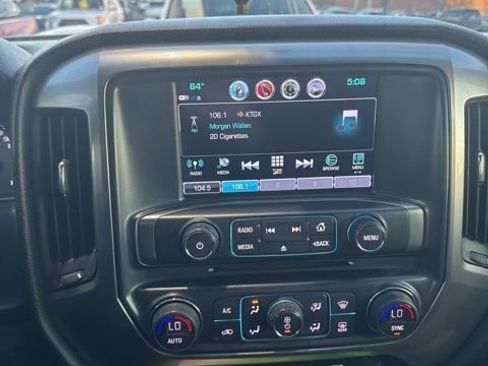 Used 2018 Chevrolet Silverado 3500 LT w/ LT Convenience Package image 11