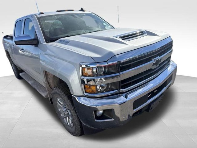Used 2019 Chevrolet Silverado 2500 LTZ w/ Duramax Plus Package AWD/4WD image 6