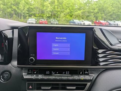 Certified 2025 Toyota Camry SE w/ Convenience Package FWD image 29