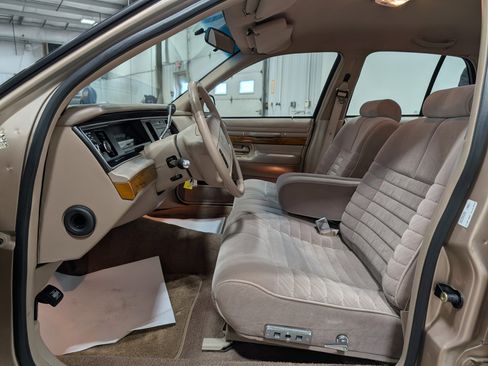 Used 1993 Mercury Grand Marquis GS RWD image 14