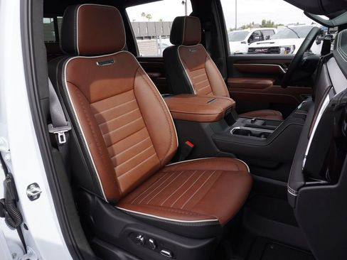 New 2026 GMC Sierra 3500 Denali Ultimate image 13