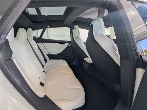 Used 2017 Tesla Model S 75 image 12