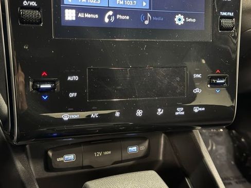 Used 2024 Hyundai Santa Cruz SEL FWD image 29