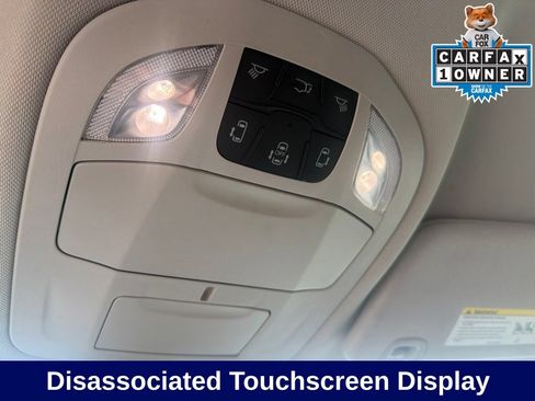 Used 2023 Chrysler Pacifica Touring-L FWD image 35