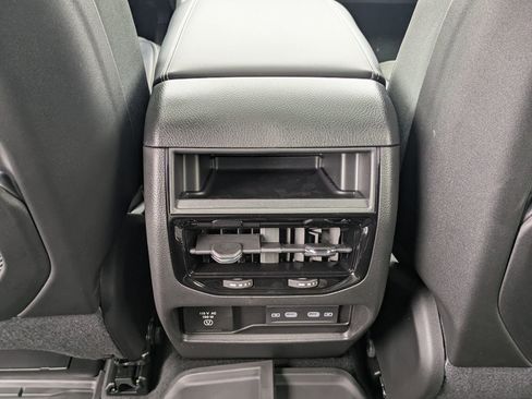 New 2026 Jeep Grand Cherokee Altitude AWD/4WD image 21