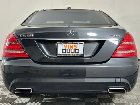 Used 2011 Mercedes-Benz S 550 4MATIC image 27