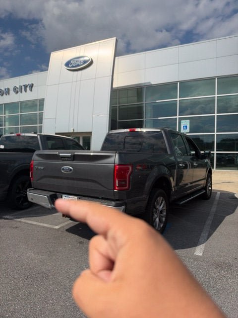 Used 2016 Ford F150 XLT w/ Equipment Group 302A Luxury AWD/4WD image 6