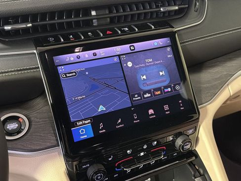 New 2025 Jeep Grand Cherokee L Limited w/ Luxury Tech Group II AWD/4WD image 20