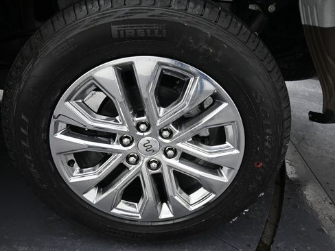 New 2025 Ford F150 King Ranch w/ FX4 Off-Road Package image 30