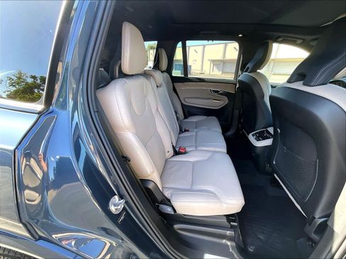 Used 2026 Volvo XC90 B6 Ultra w/ Protection Package Premier AWD/4WD image 30