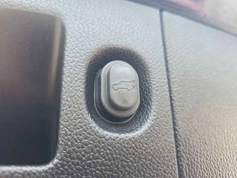 Used 2019 Chevrolet Tahoe Premier w/ Premier Plus Edition image 10