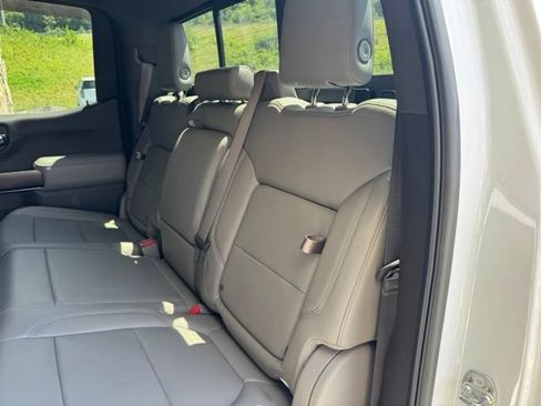 Used 2019 GMC Sierra 1500 SLT w/ SLT Premium Plus Package AWD/4WD image 11