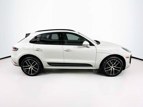Certified 2026 Porsche Macan AWD/4WD image 8