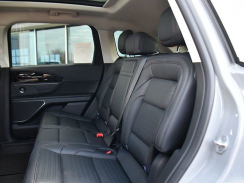 New 2026 Lincoln Nautilus Reserve w/ Jet Appearance Package AWD/4WD image 21