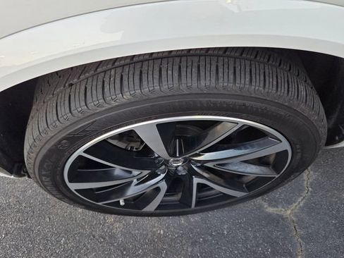 Used 2019 Volvo XC90 T6 Inscription w/ Protection Package Premier AWD/4WD image 8
