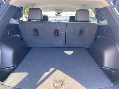 Used 2024 Chevrolet Blazer LT w/ Sound & Technology Package image 16