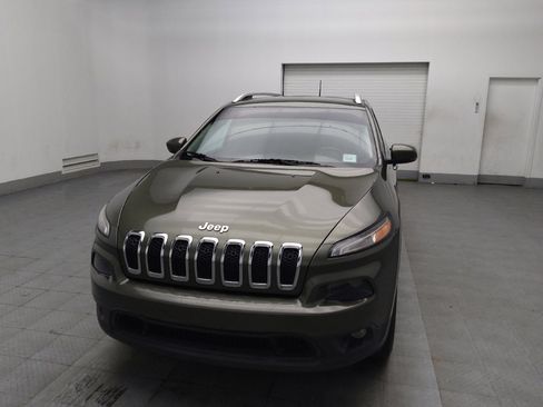 Used 2018 Jeep Cherokee Latitude Plus image 15