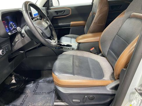Used 2022 Ford Bronco Sport Outer Banks w/ Tech Package AWD/4WD image 16