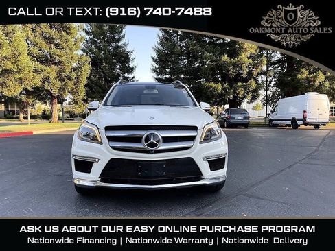 Used 2013 Mercedes-Benz GL 550 4MATIC image 2