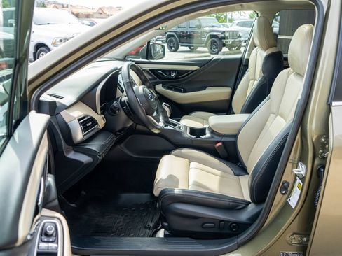 Used 2024 Subaru Outback Limited AWD/4WD image 11