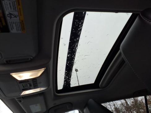 Used 2024 Toyota RAV4 XLE Premium image 23