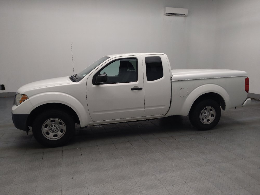 Used 2019 Nissan Frontier S RWD image 2