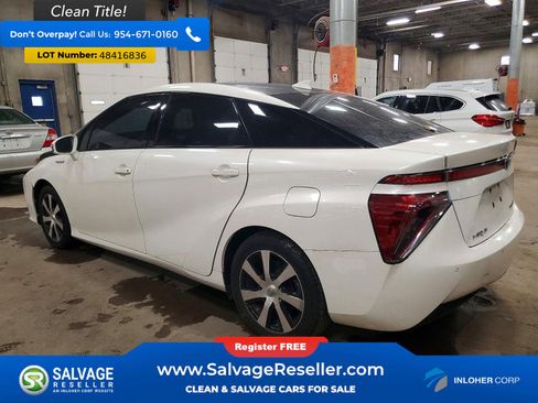 Used 2017 Toyota Mirai image 3