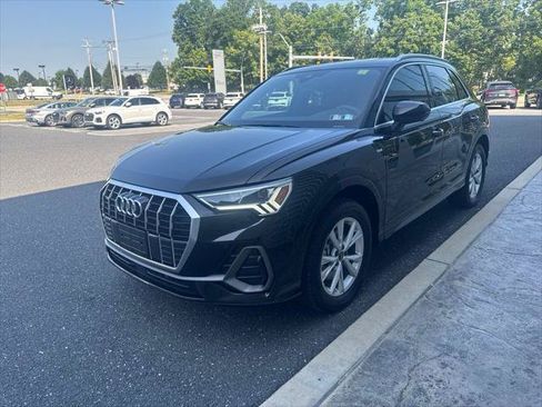 Certified 2023 Audi Q3 2.0T Premium w/ Convenience Package AWD/4WD image 31