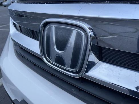 Used 2020 Honda Pilot Black Edition image 32