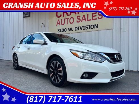 Used 2018 Nissan Altima 2.5 SV image 1