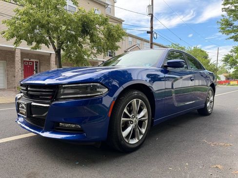 Used 2020 Dodge Charger SXT w/ Plus Group AWD/4WD image 2