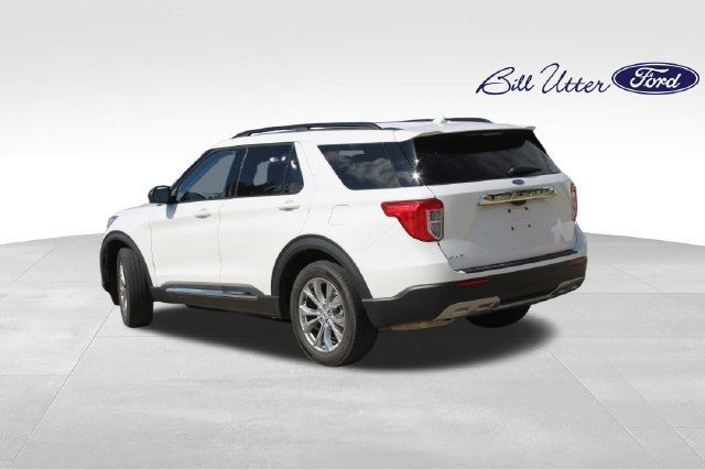 Used 2024 Ford Explorer XLT w/ Equipment Group 202A RWD image 7