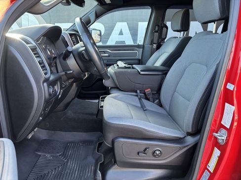 Used 2021 RAM 1500 Big Horn image 25