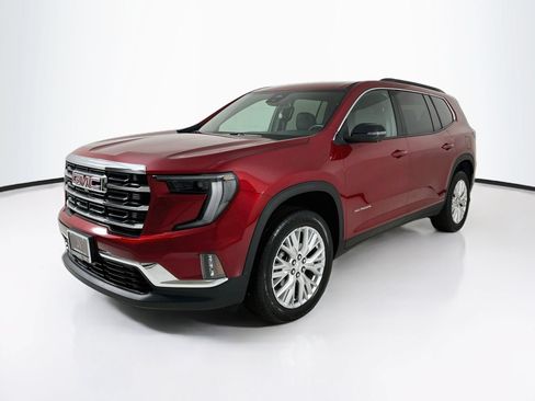 Used 2025 GMC Acadia Elevation w/ Elevation Premium Package FWD image 3