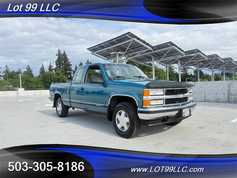 Used 1998 Chevrolet Silverado 1500 4x4 Extended Cab w/ Preferred Equipment Group 2 image 4