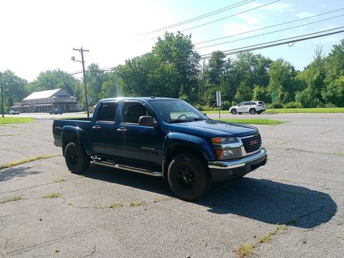 Used 2005 GMC Canyon SLE w/ Safe And Sound Package AWD/4WD image 5