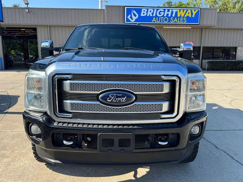 Used 2014 Ford F250 Platinum AWD/4WD image 4