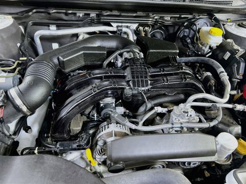 Used 2023 Subaru Outback Limited image 31