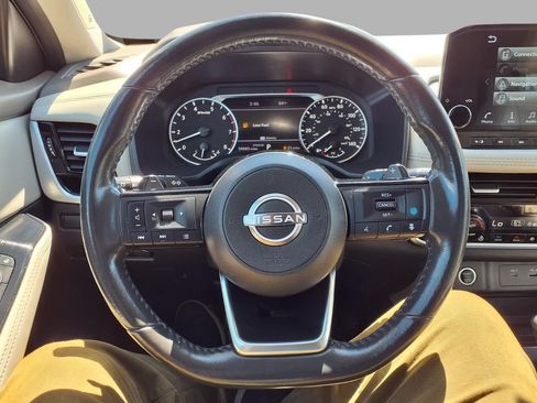 Used 2023 Nissan Rogue SL w/ SL Premium Package FWD image 15