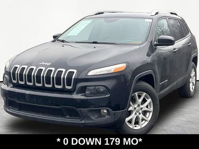 Used 2016 Jeep Cherokee Latitude w/ Safety/Convenience Group