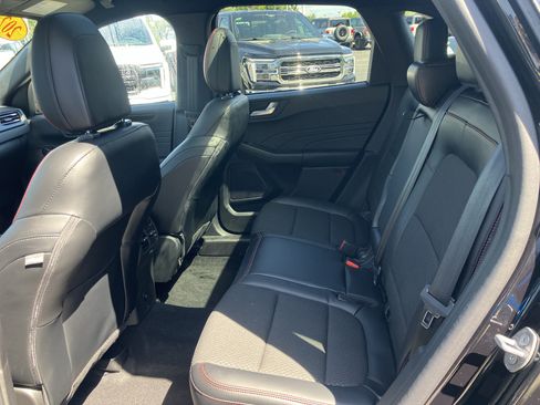Used 2023 Ford Escape ST-Line w/ Tech Pack #1 AWD/4WD image 16
