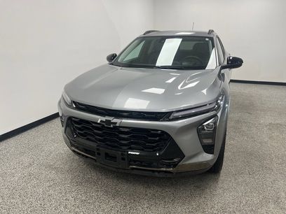 Used 2025 Chevrolet Trax ACTIV w/ Driver Confidence Package