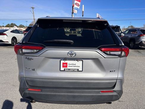 Used 2023 Toyota RAV4 XLE image 4