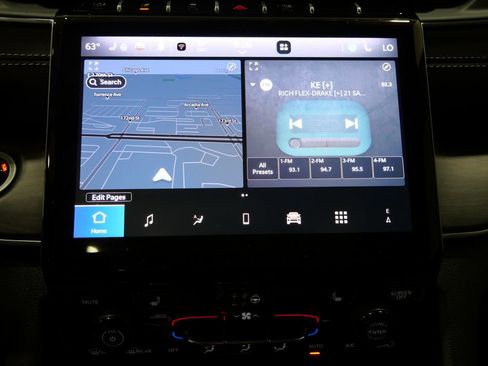 Used 2025 Jeep Grand Cherokee Limited image 21