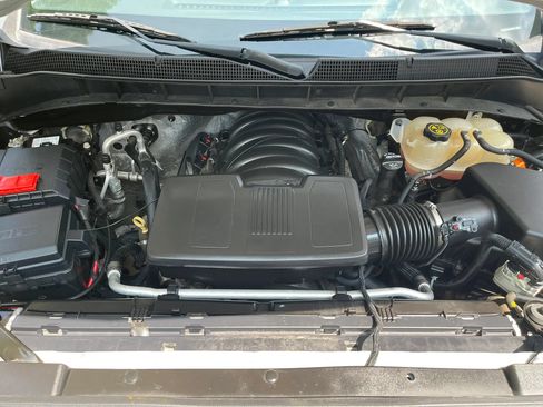 Used 2021 Chevrolet Silverado 1500 Custom AWD/4WD image 19