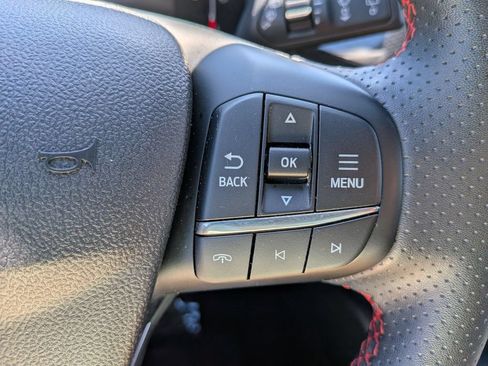 Used 2025 Ford Escape ST-Line AWD/4WD image 21