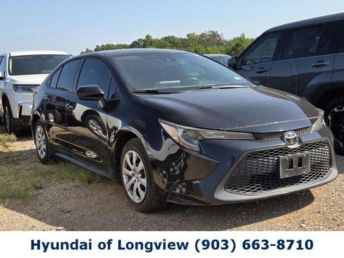 Used 2021 Toyota Corolla LE w/ Carpet Mat Package (TMS) FWD image 1