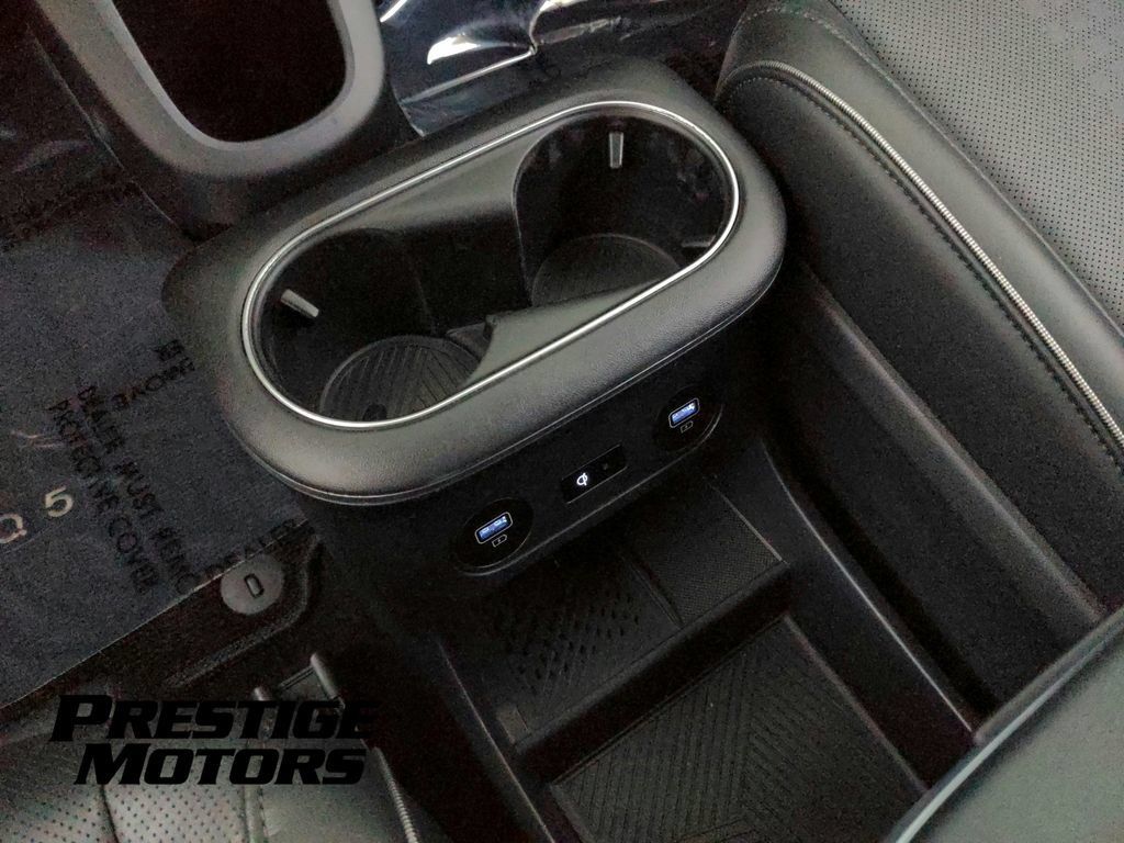 Used 2024 Hyundai Ioniq 5 Limited AWD/4WD image 19