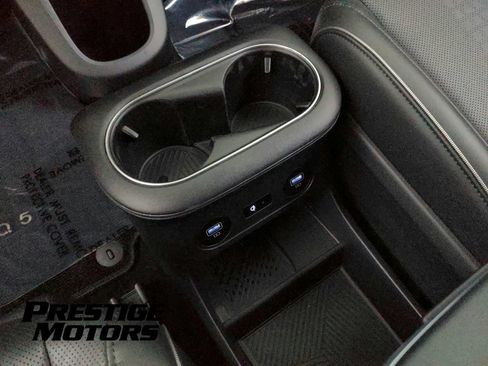 Used 2024 Hyundai Ioniq 5 Limited AWD/4WD image 19